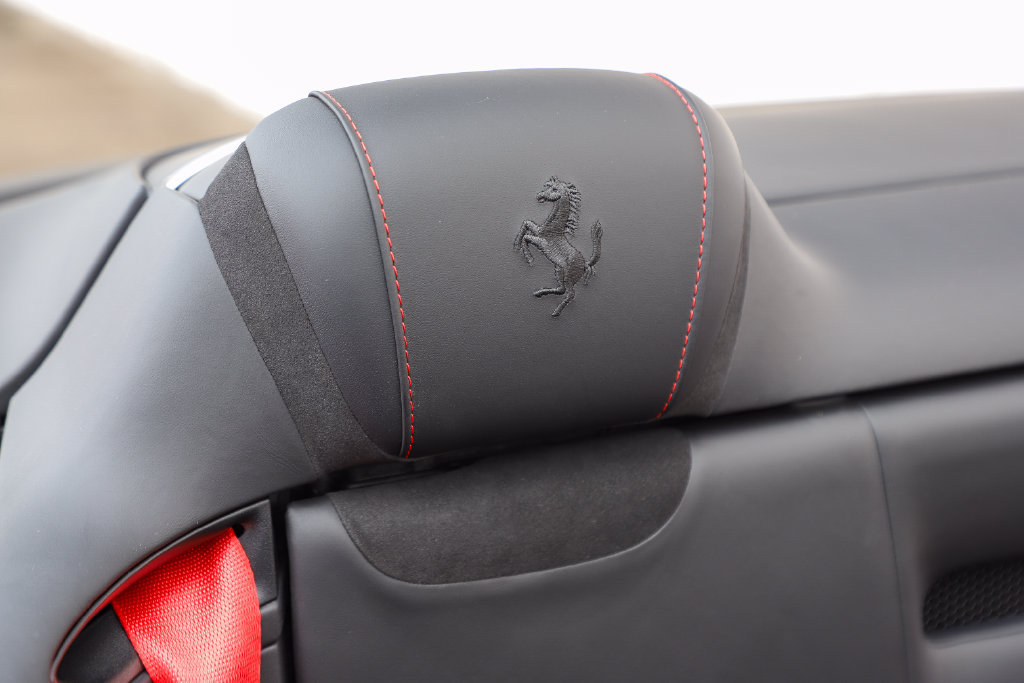 Certified 2026 Ferrari Roma Spider RWD image 40