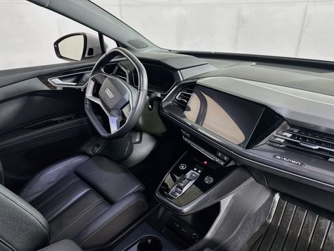 Used 2023 Audi Q4 e-tron Premium Plus w/ Premium Plus AWD/4WD image 27