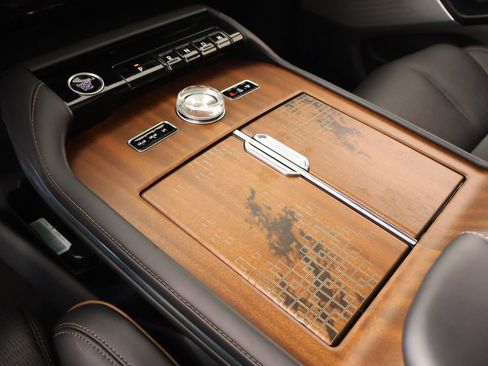 New 2026 Lincoln Navigator Black Label AWD/4WD image 9