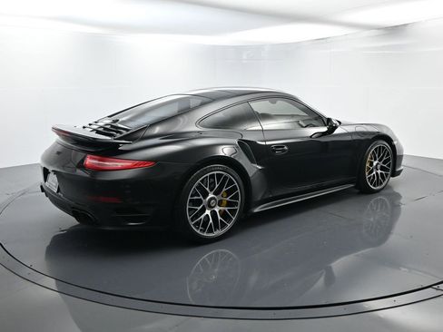 Used 2014 Porsche 911 Turbo S image 15