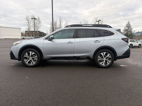 Used 2020 Subaru Outback Limited w/ Popular Package #2 image 4