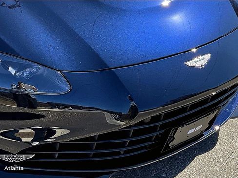 Used 2021 Aston Martin V8 Vantage Roadster image 24