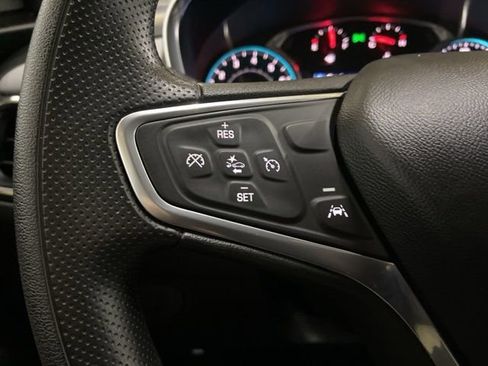 Used 2022 Chevrolet Equinox LS w/ LS Convenience Package image 48