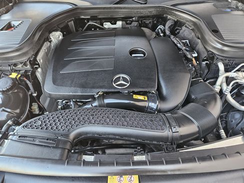 Certified 2020 Mercedes-Benz GLC 300 w/ Premium Package image 30