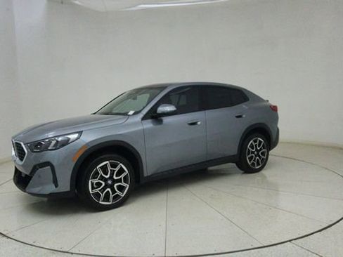 Used 2025 BMW X2 xDrive28i image 66