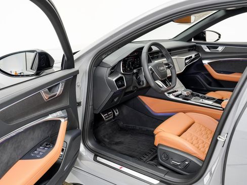 Used 2023 Audi RS 6 image 7