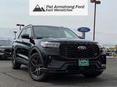 New 2026 Ford Explorer ST w/ Sun And Sound Package