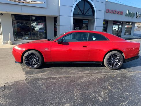 Used 2024 Dodge Charger R/T w/ Plus Group image 6