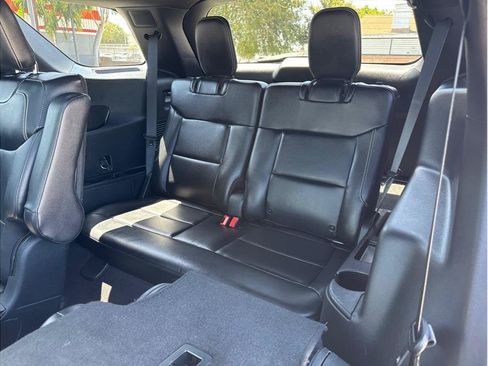 Used 2020 Ford Explorer ST w/ Premium Technology Package AWD/4WD image 19