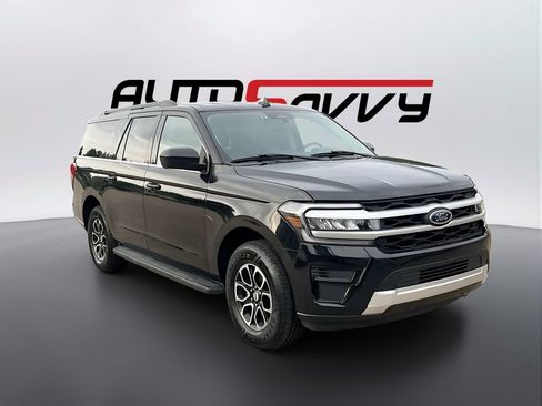 Used 2022 Ford Expedition Max XLT RWD image 1