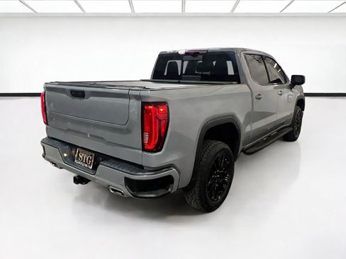 Used 2025 GMC Sierra 1500 AT4 w/ AT4 Premium Package AWD/4WD image 4
