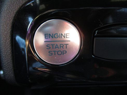 Used 2023 Ford Escape ST-Line w/ Tech Pack #1 image 30