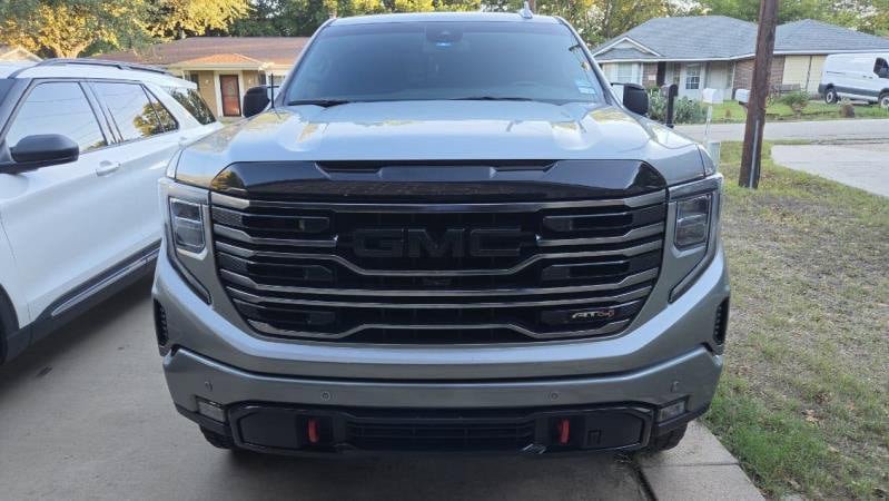 Used 2026 GMC Sierra 1500 AT4 w/ AT4 Premium Package AWD/4WD image 3