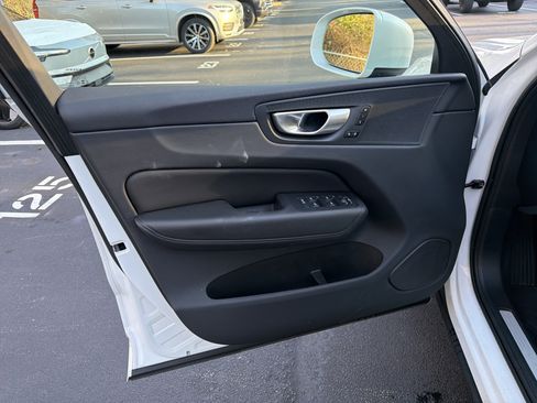 Certified 2023 Volvo XC60 B5 Plus w/ Protection Package image 14