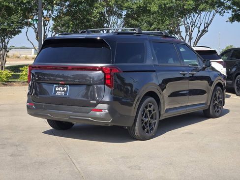 New 2026 Kia Carnival SX FWD image 4