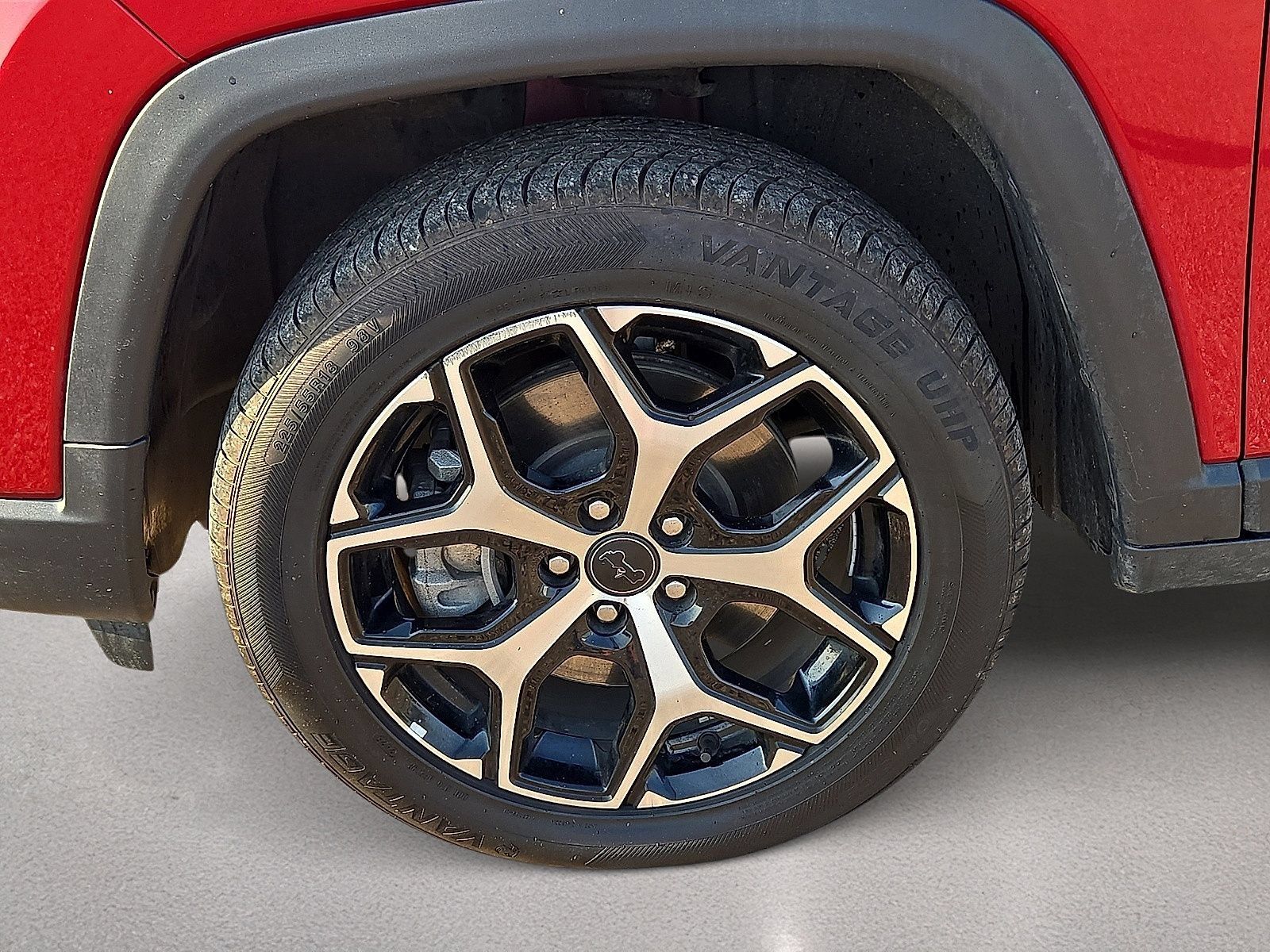 Used 2025 Jeep Compass Limited AWD/4WD image 10