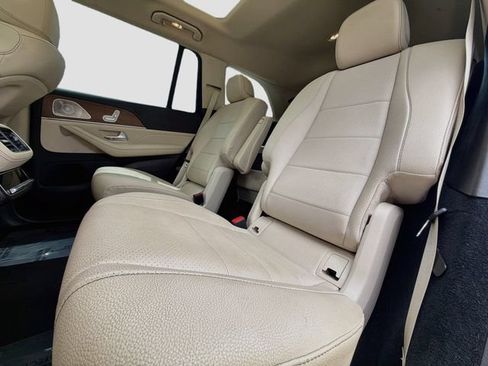 Used 2022 Mercedes-Benz GLS 450 4MATIC image 23