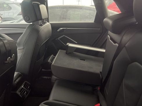 Used 2023 Audi Q3 2.0T Premium Plus w/ Premium Plus Package image 14