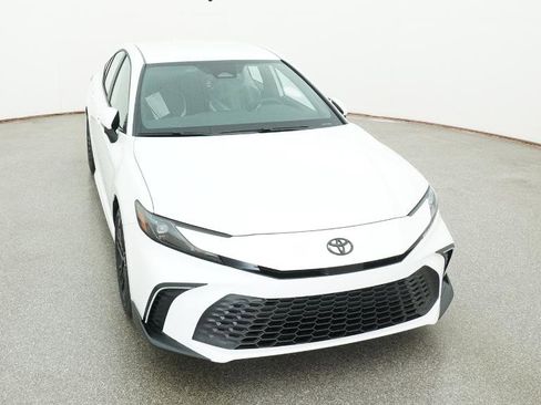 New 2026 Toyota Camry SE image 17