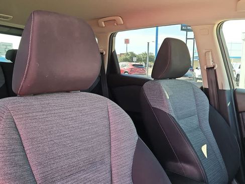 Used 2021 Nissan Rogue S FWD image 18