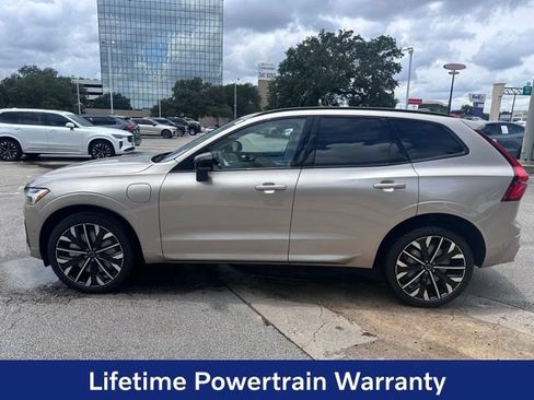 Certified 2026 Volvo XC60 T8 Ultra w/ Climate Package AWD/4WD image 4