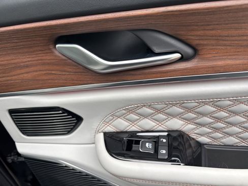 Used 2021 Jeep Grand Cherokee L Summit w/ Luxury Tech Group V image 32