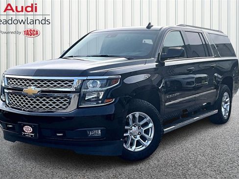 Used 2019 Chevrolet Suburban LT w/ LT Signature Package image 1