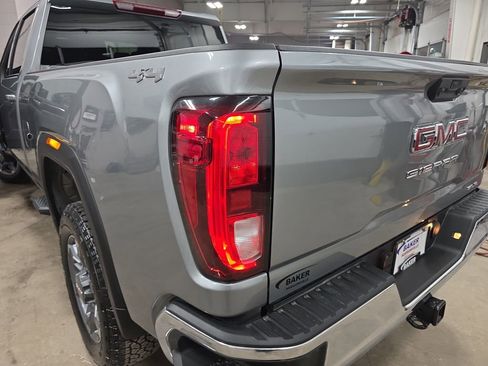 New 2026 GMC Sierra 2500 SLE image 35