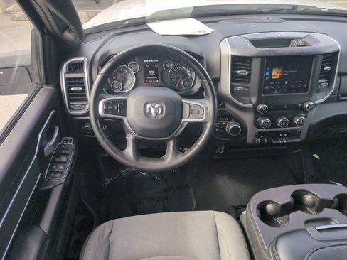 Used 2024 RAM 2500 Big Horn AWD/4WD image 17