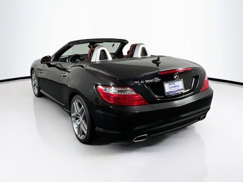 Used 2015 Mercedes-Benz SLK 350 image 7