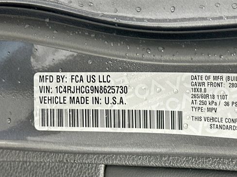 Used 2022 Jeep Grand Cherokee Trailhawk image 32