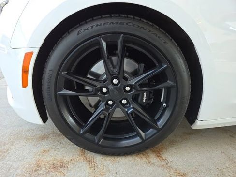 Used 2019 Chevrolet Camaro SS RWD image 52