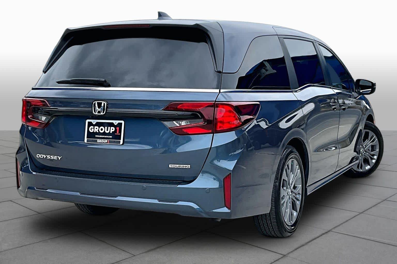 Used 2026 Honda Odyssey Touring image 12