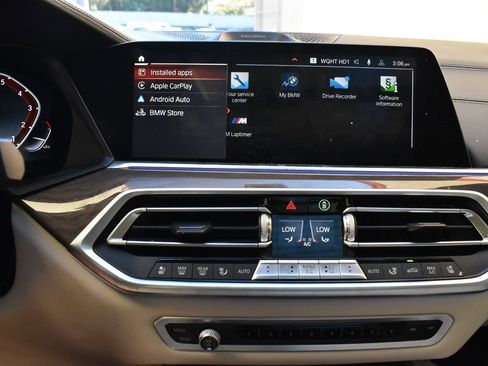 Used 2020 BMW X6 xDrive40i w/ Executive Package image 33