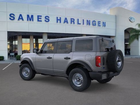 New 2025 Ford Bronco Base image 4