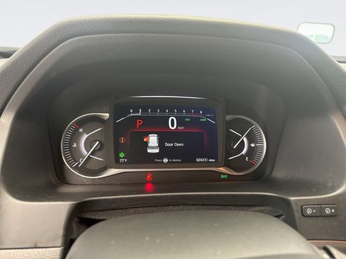 Used 2025 Honda Passport EX-L image 13