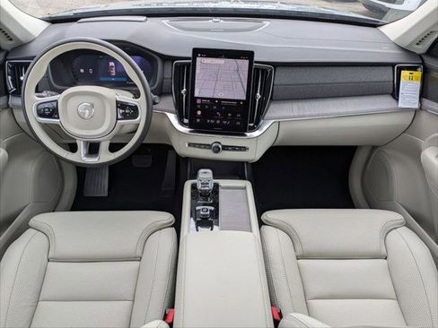 New 2026 Volvo XC90 B6 Ultra w/ Protection Package image 11