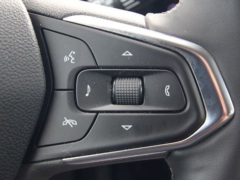 Used 2024 Chevrolet Trax LT w/ Driver Confidence Package FWD image 22