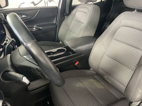 Used 2025 Chevrolet Equinox LT image 20