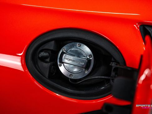 Used 2016 Porsche 911 GT3 RS image 21