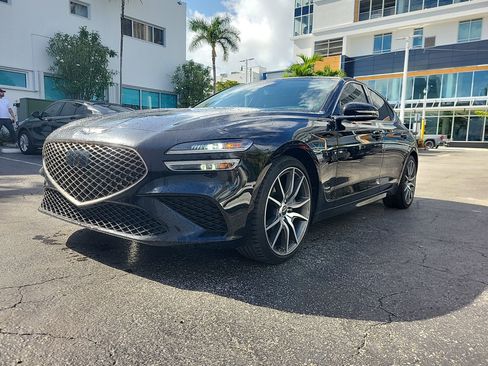 Used 2023 Genesis G70 2.0T image 2