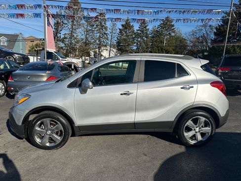 Used 2014 Buick Encore FWD image 9