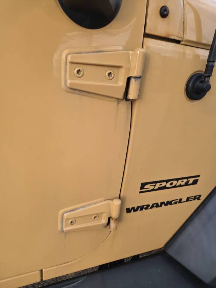 Used 2014 Jeep Wrangler Sport AWD/4WD image 35