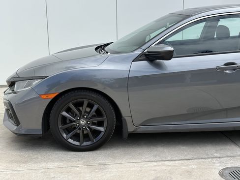 Used 2021 Honda Civic EX image 4