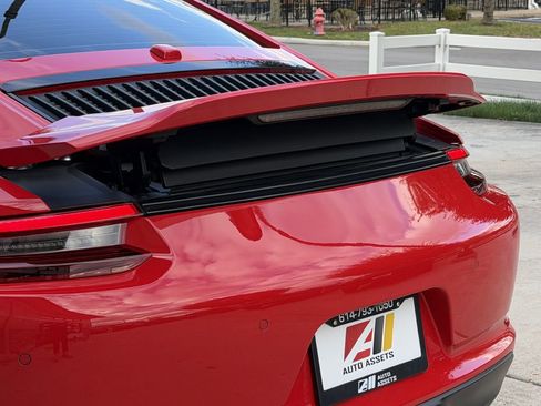 Used 2018 Porsche 911 Carrera GTS image 15