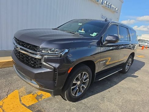 Used 2024 Chevrolet Tahoe LS RWD image 1