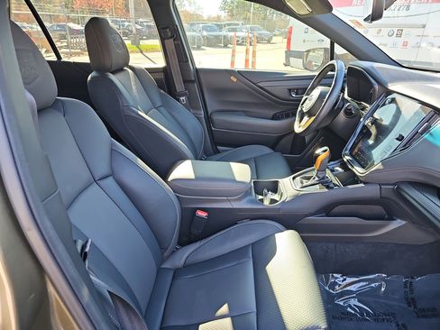 Used 2022 Subaru Outback Wilderness image 10