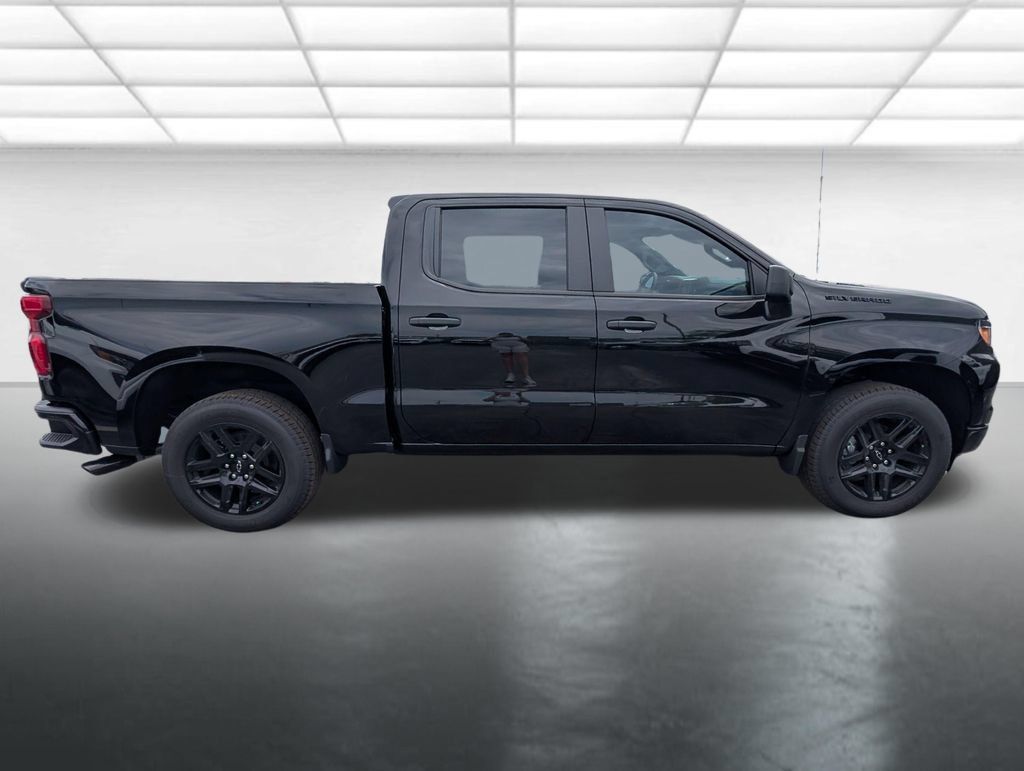 New 2026 Chevrolet Silverado 1500 Custom w/ LPO, Dark Essentials Package RWD image 28