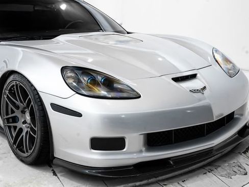 Used 2012 Chevrolet Corvette ZR1 w/ 3ZR Preferred Equipment Group RWD image 17