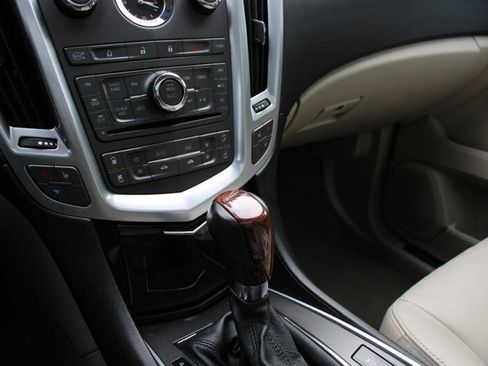 Used 2010 Cadillac SRX Performance image 8